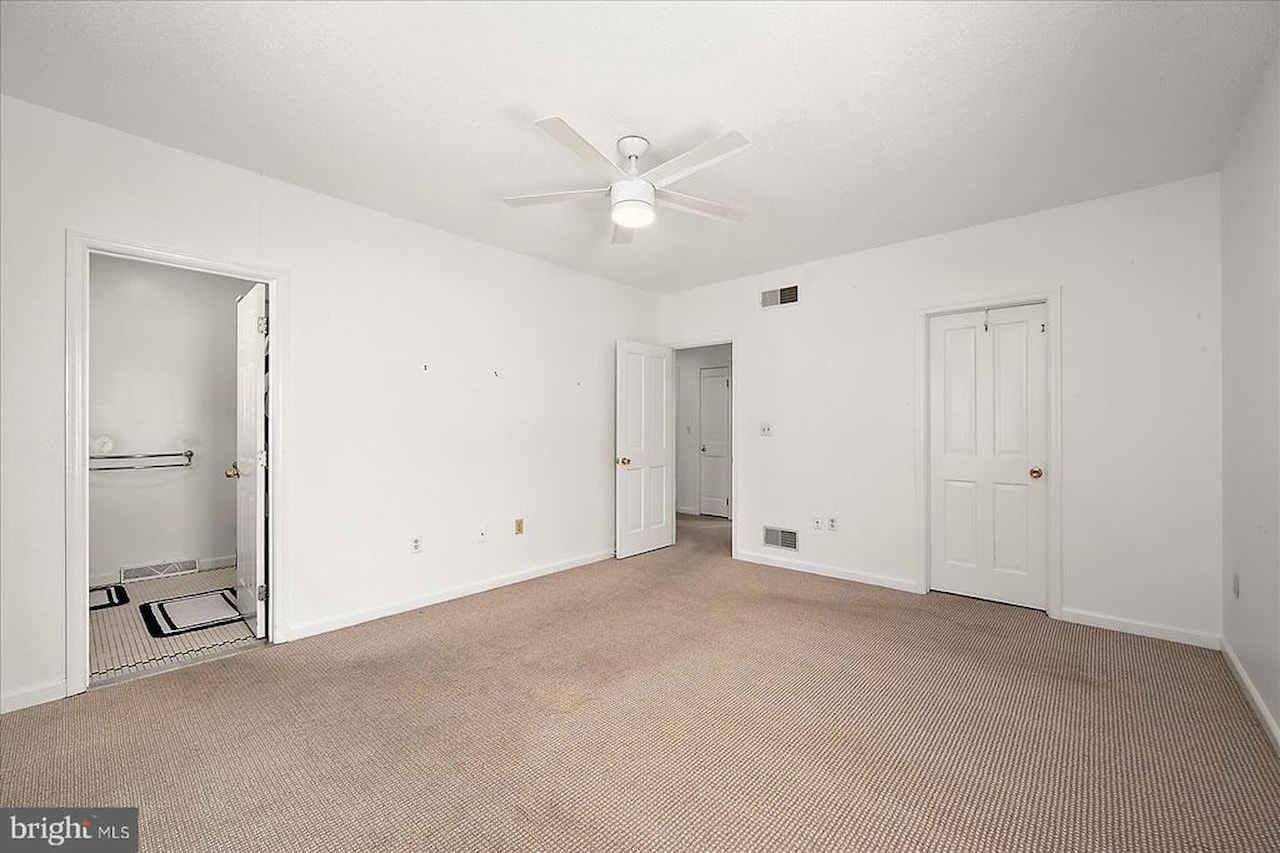  Real Estate for Sale - 10505 Keyser Point Rd in Ocean City Photo 32