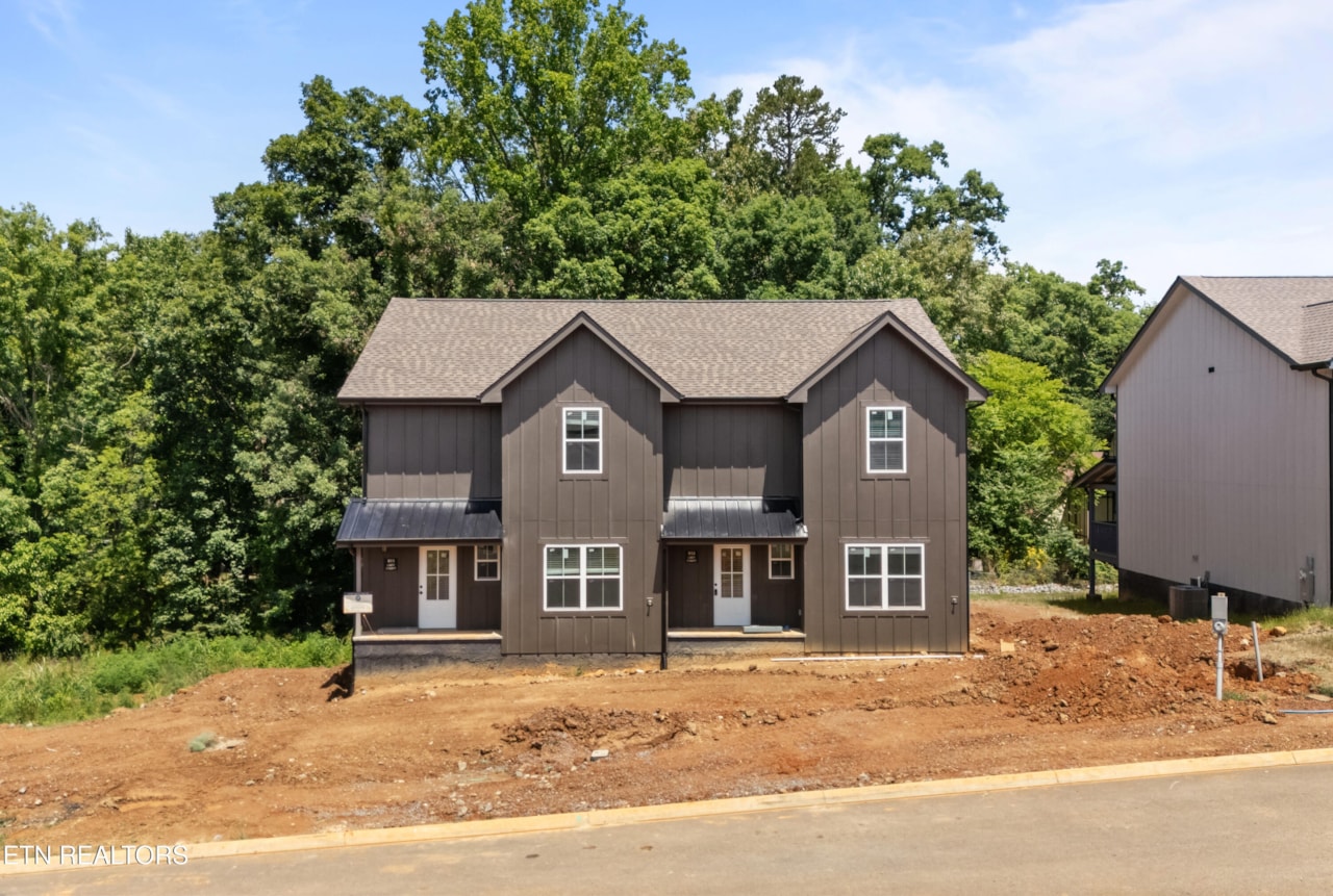 911 Lacy Ct Sevierville, TN 37862 | MLS 1345144