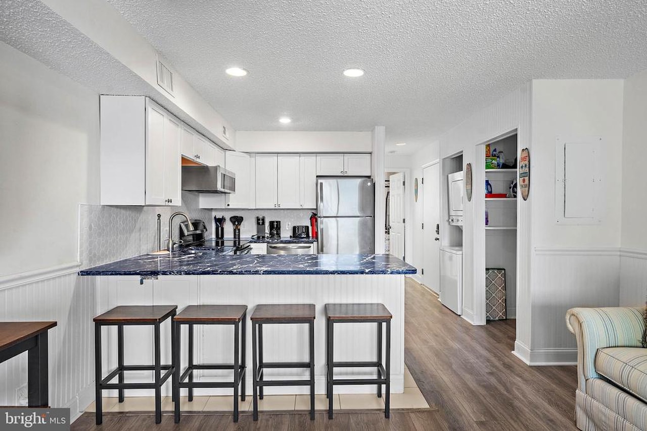 Jamaica Bay Real Estate for Sale - 204 33rd St #20502 in Ocean City Photo 5