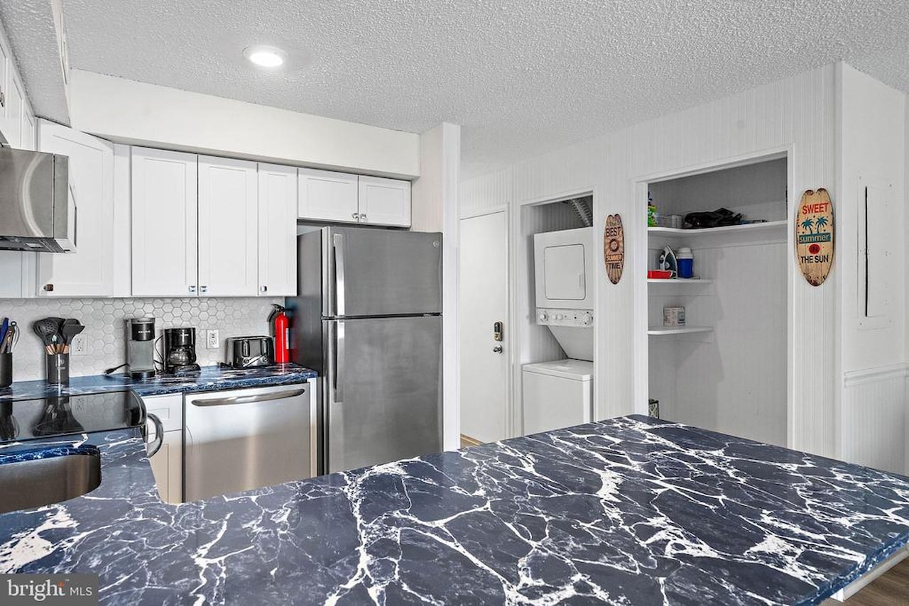Jamaica Bay Real Estate for Sale - 204 33rd St #20502 in Ocean City Photo 6