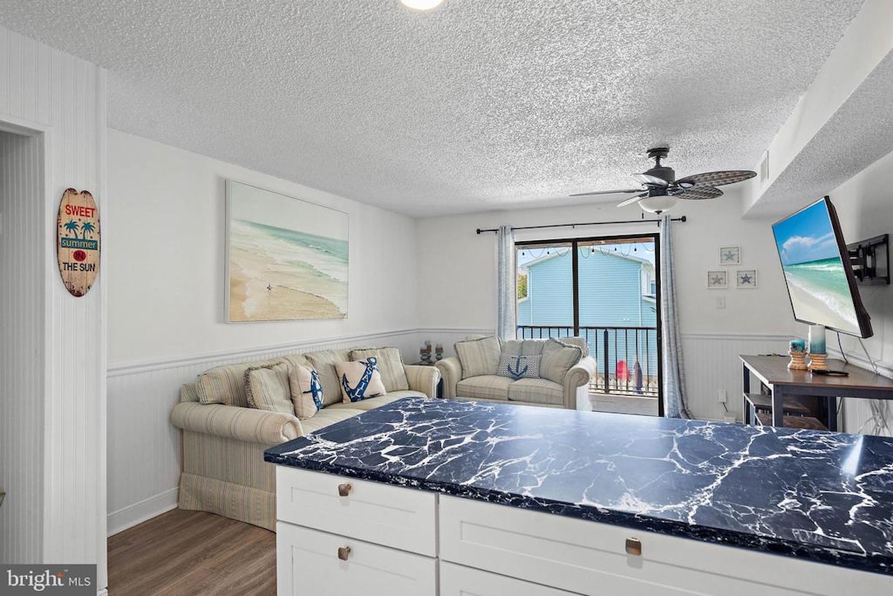 Jamaica Bay Real Estate for Sale - 204 33rd St #20502 in Ocean City Photo 8