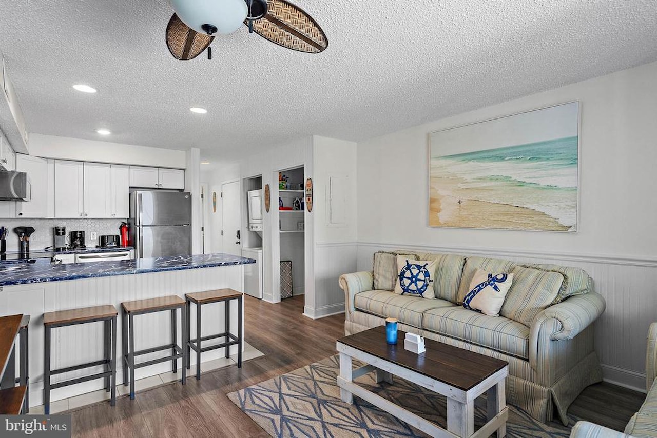 Jamaica Bay Real Estate for Sale - 204 33rd St #20502 in Ocean City Photo 11