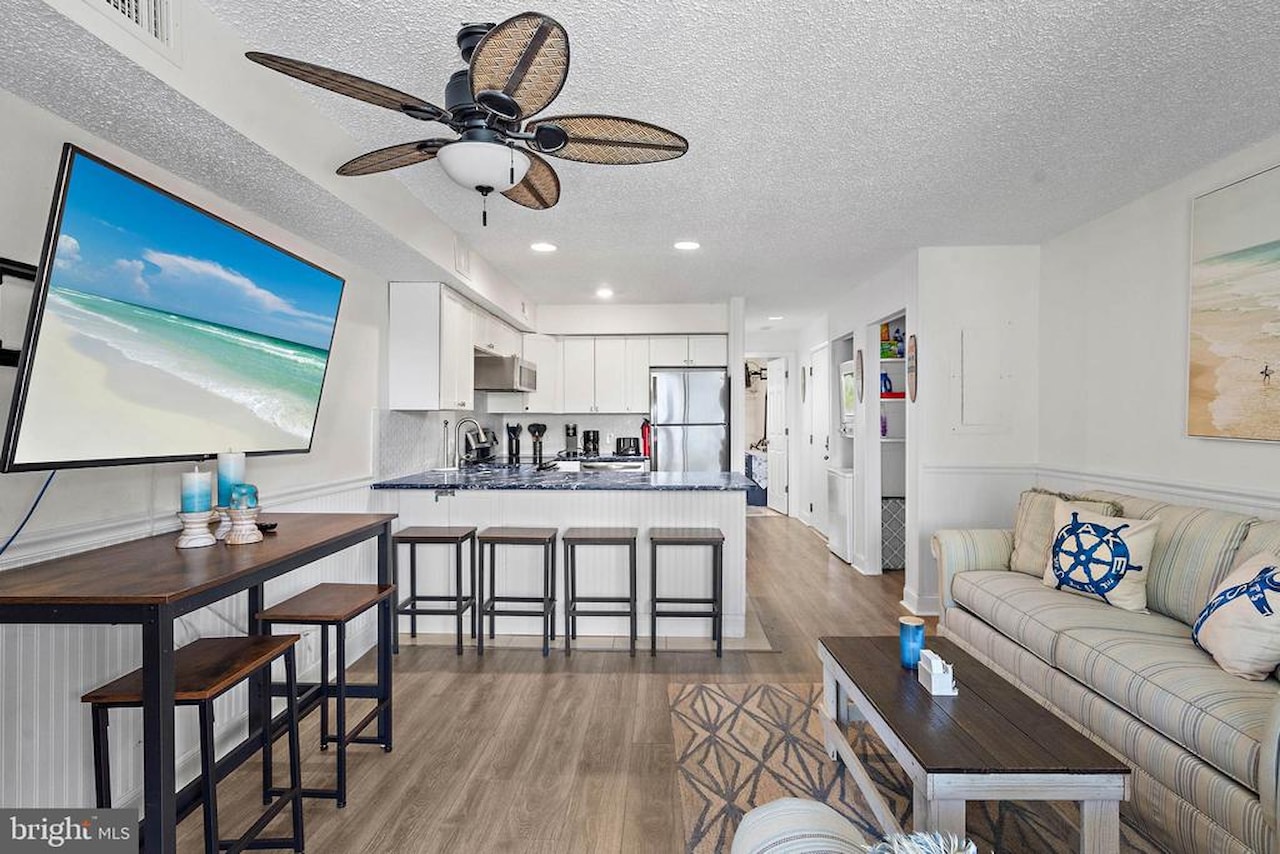 Jamaica Bay Real Estate for Sale - 204 33rd St #20502 in Ocean City Photo 13