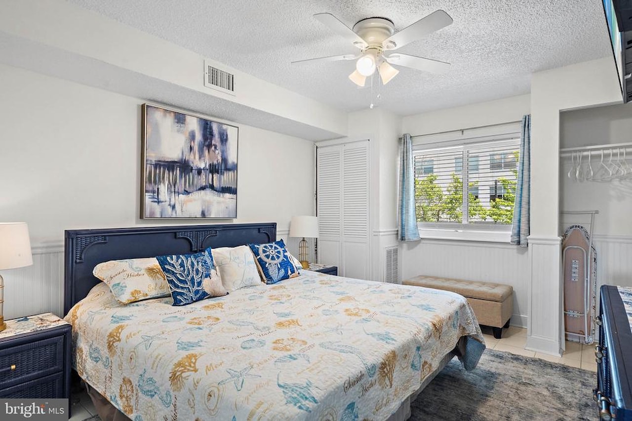 Jamaica Bay Real Estate for Sale - 204 33rd St #20502 in Ocean City Photo 14