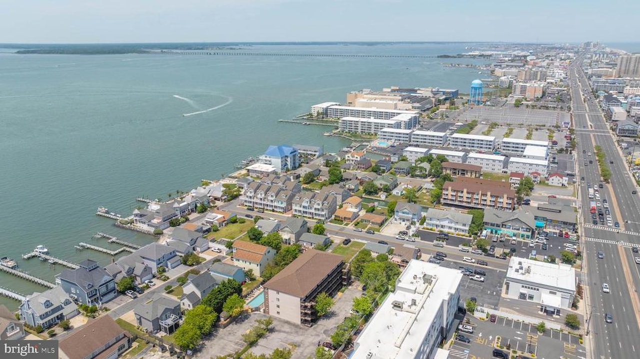 Jamaica Bay Real Estate for Sale - 204 33rd St #20502 in Ocean City Photo 42