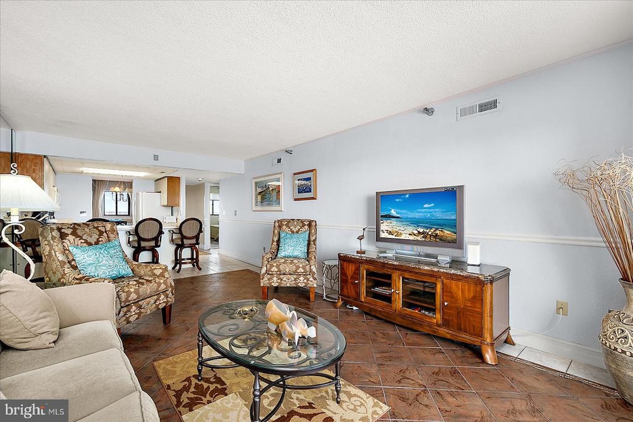 Plaza Real Estate for Sale - 9800 Coastal Hwy #910 in Ocean City Photo 9