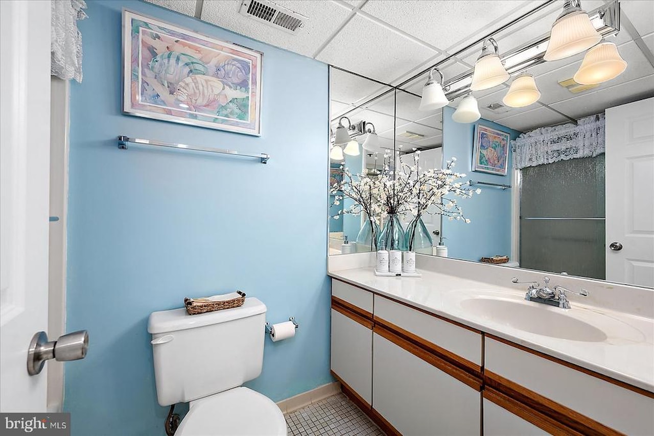 Plaza Real Estate for Sale - 9800 Coastal Hwy #910 in Ocean City Photo 26