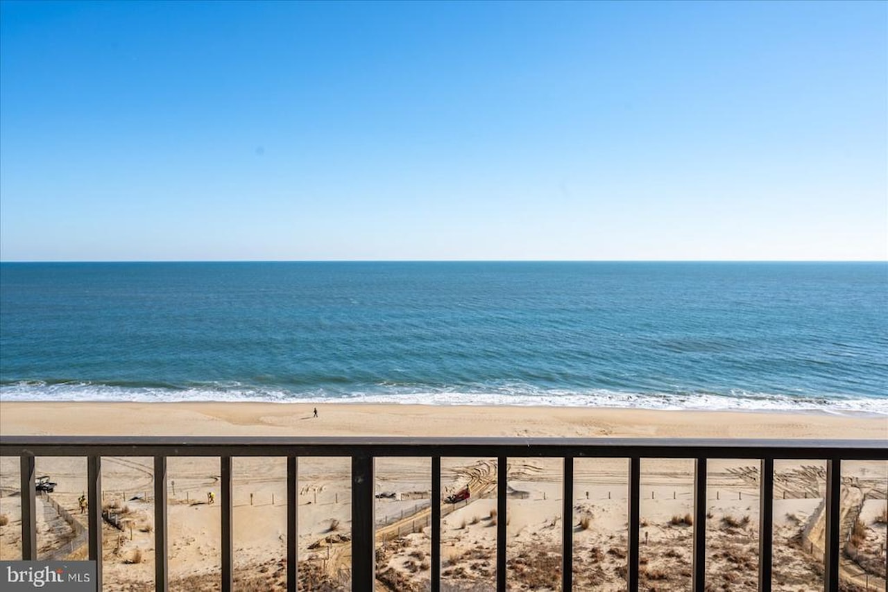 Plaza Real Estate for Sale - 9800 Coastal Hwy #910 in Ocean City Photo 2
