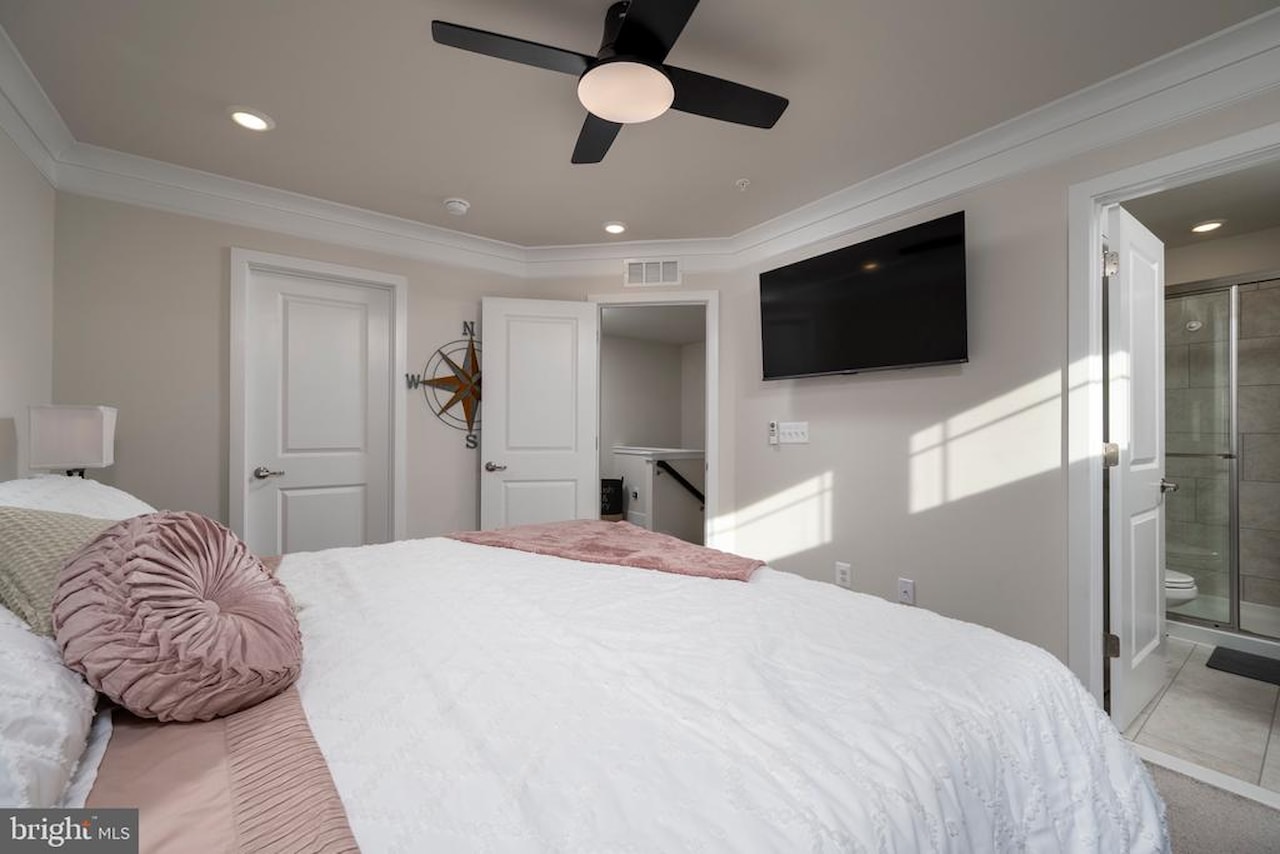  Real Estate for Sale - 104 142nd St #104B in Ocean City Photo 15