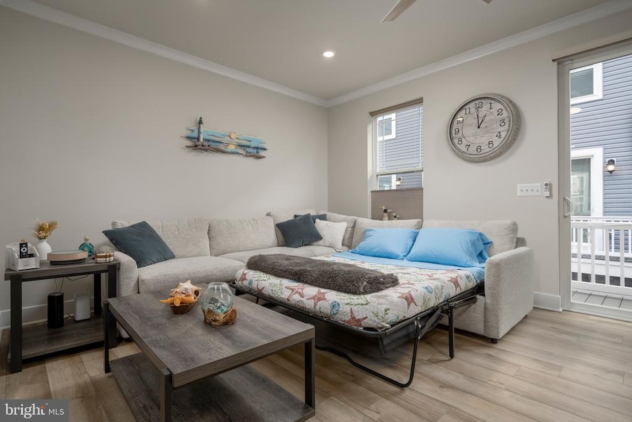 Real Estate for Sale - 104 142nd St #104B in Ocean City Photo 5