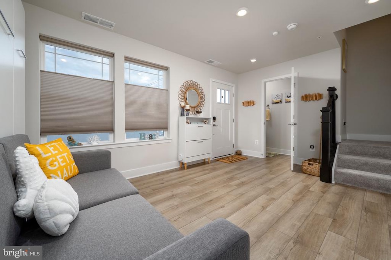  Real Estate for Sale - 104 142nd St #104B in Ocean City Photo 13