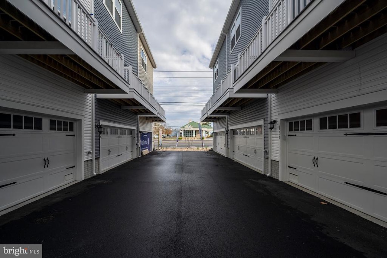  Real Estate for Sale - 104 142nd St #104B in Ocean City Photo 28