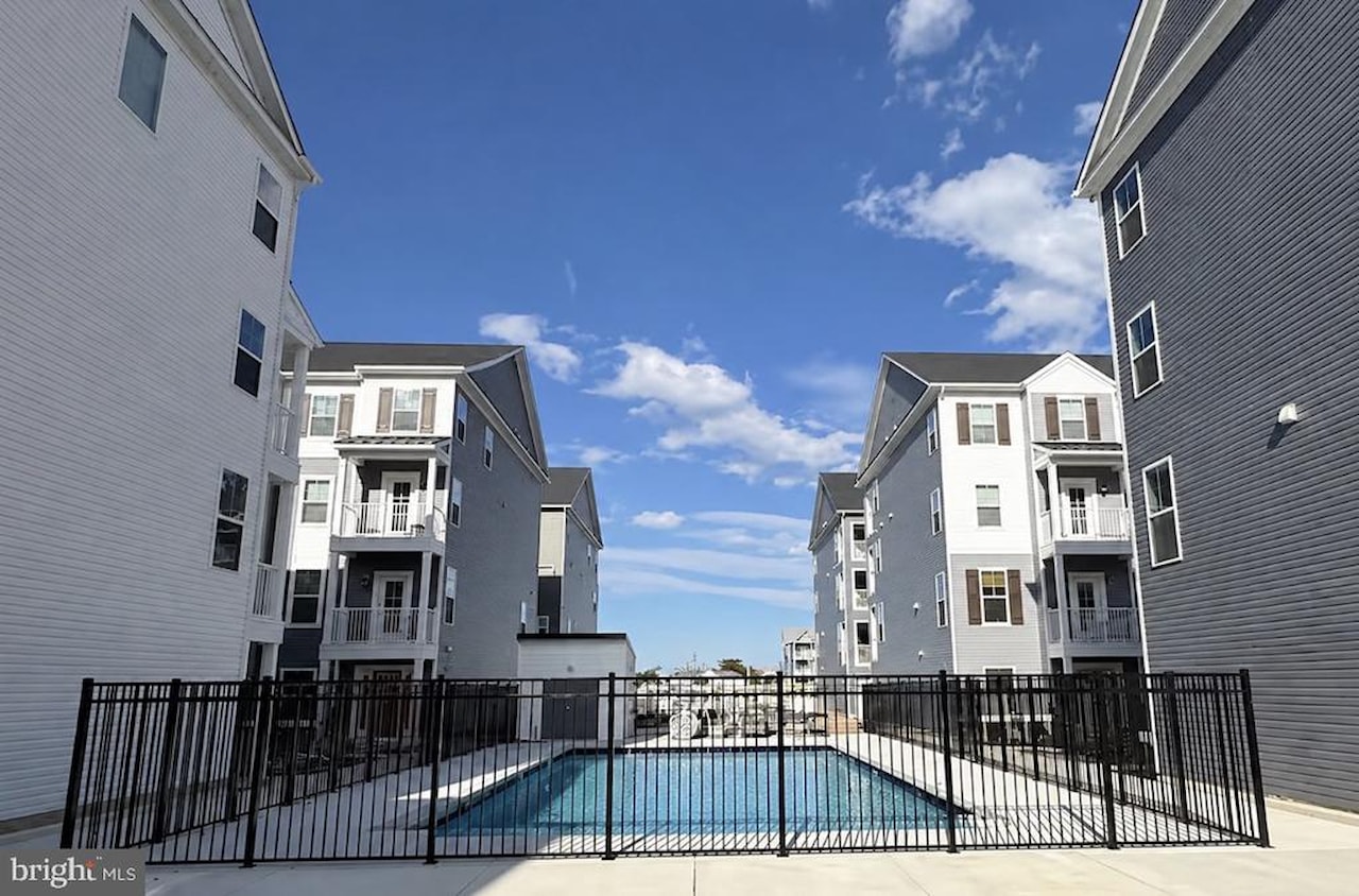  Real Estate for Sale - 104 142nd St #104B in Ocean City Photo 34