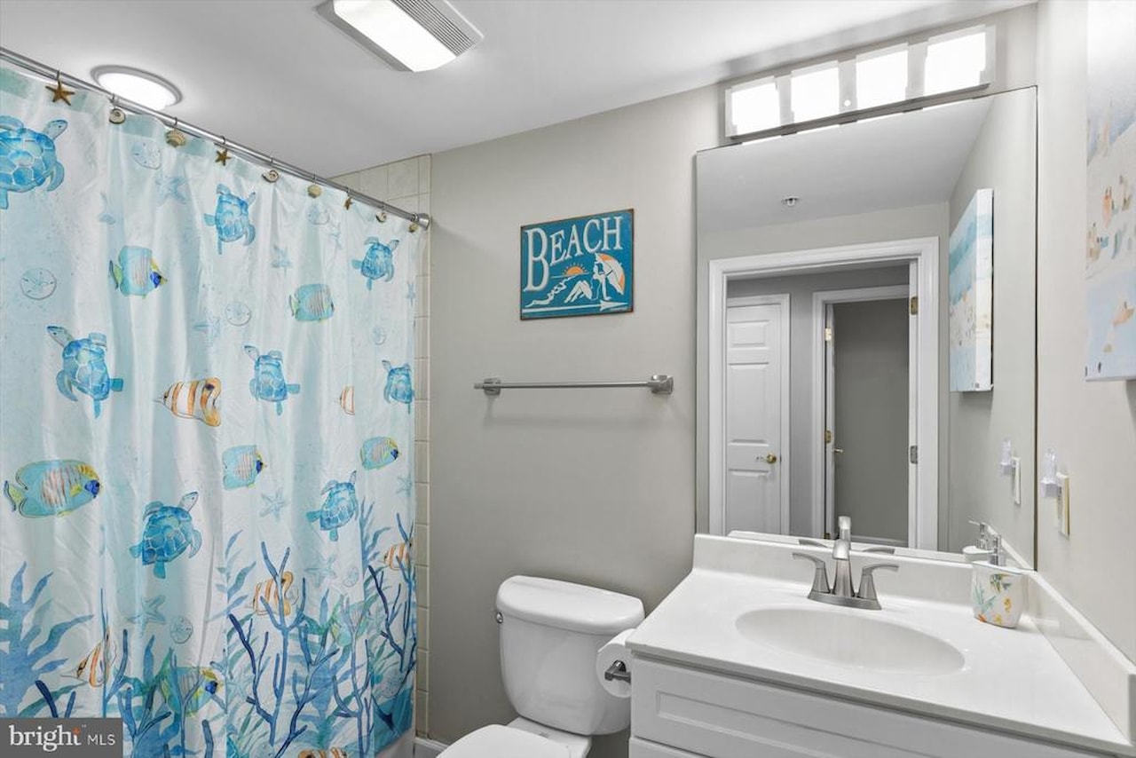 Astoria Real Estate for Sale - 4500 Coastal Hwy #407 in Ocean City Photo 25