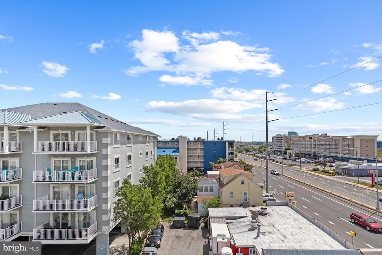 Astoria Real Estate for Sale - 4500 Coastal Hwy #407 in Ocean City Photo 38