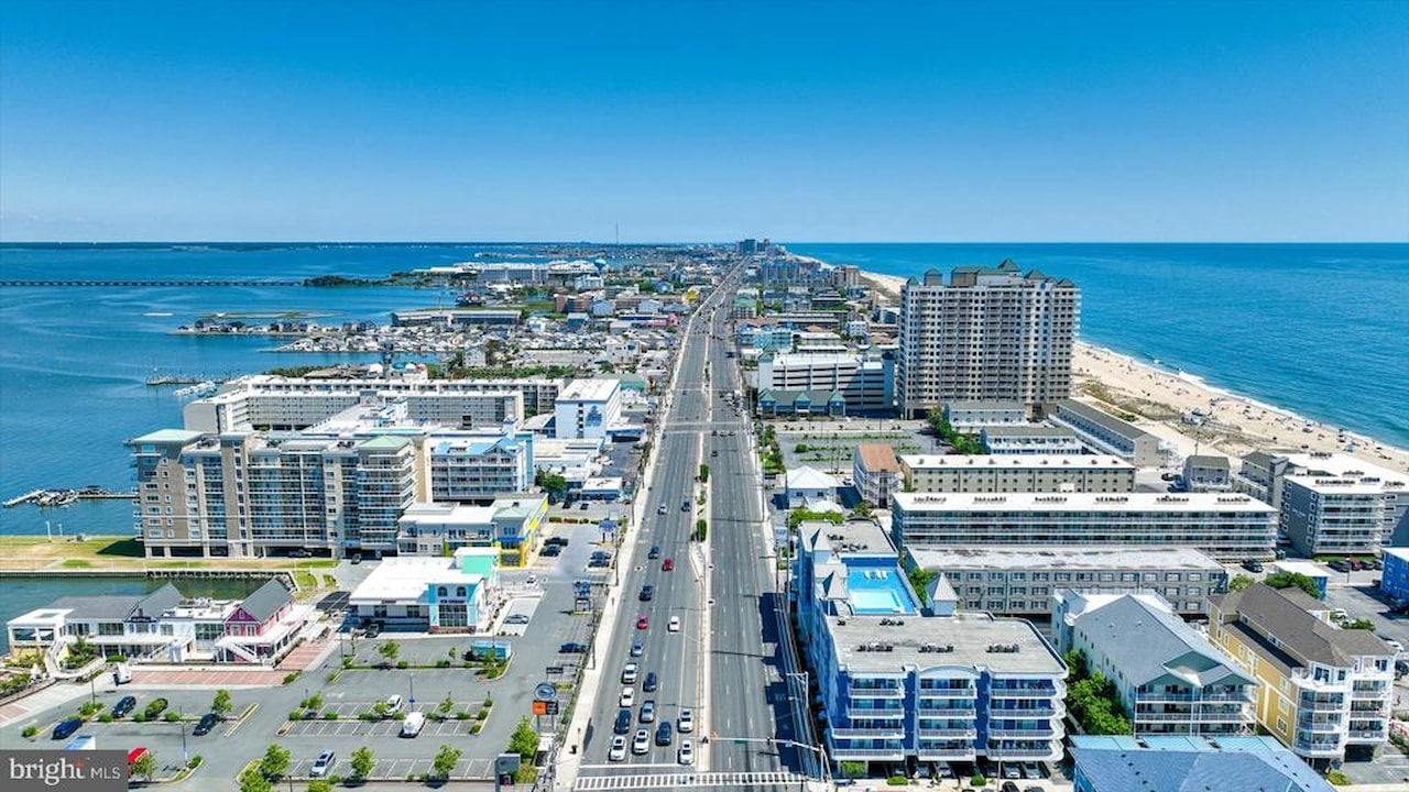 Astoria Real Estate for Sale - 4500 Coastal Hwy #407 in Ocean City Photo 46