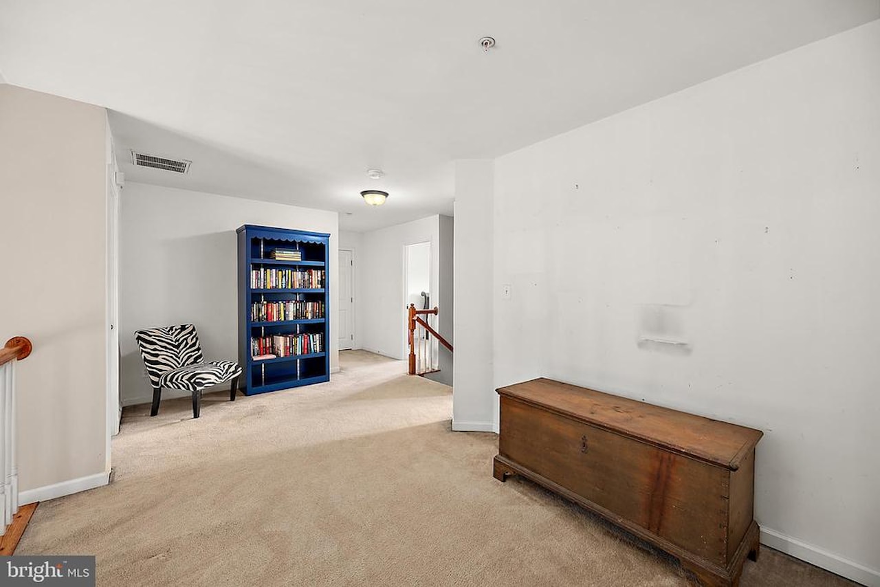  Real Estate for Sale - 508 Sunlight Ln #2 in Berlin Photo 20