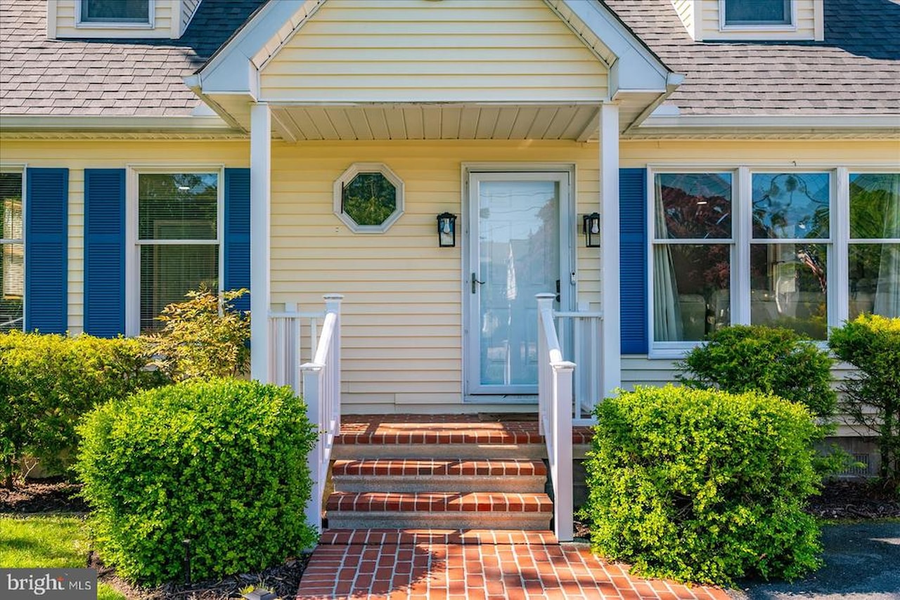  Real Estate for Sale - 12912 Pine St in Ocean City Photo 6