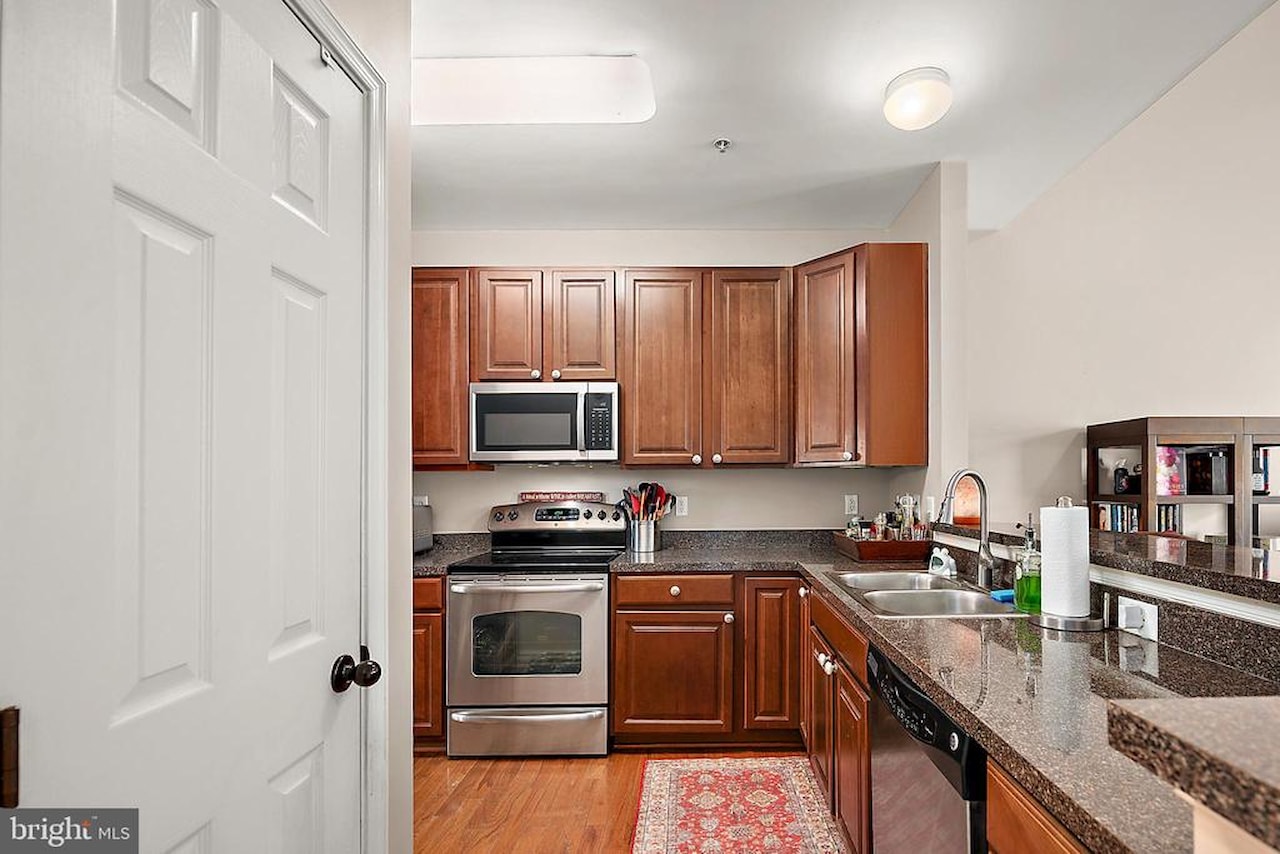  Real Estate for Sale - 508 Sunlight Ln #2 in Berlin Photo 10