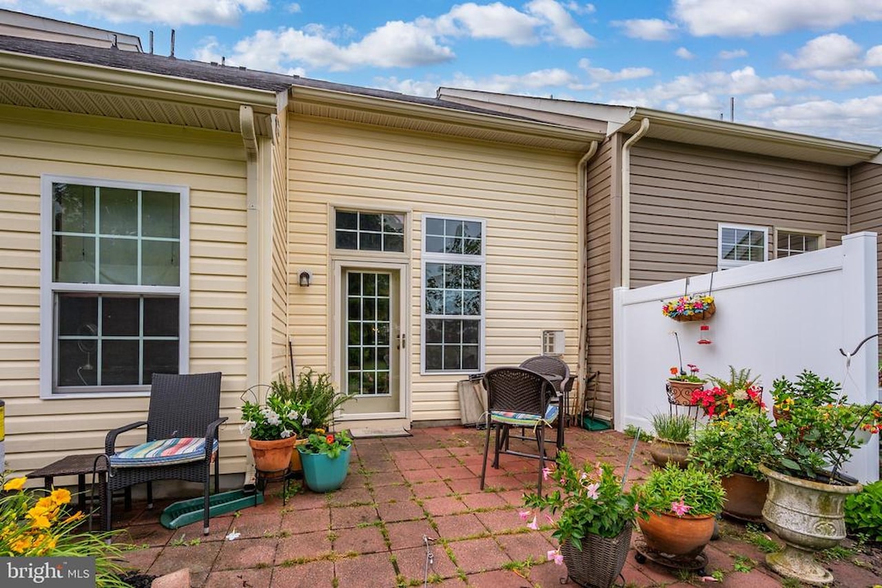  Real Estate for Sale - 508 Sunlight Ln #2 in Berlin Photo 36