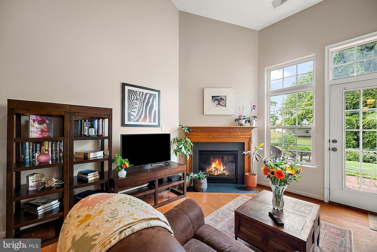  Real Estate for Sale - 508 Sunlight Ln #2 in Berlin Photo 8