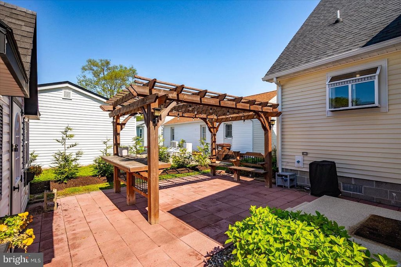  Real Estate for Sale - 12912 Pine St in Ocean City Photo 40