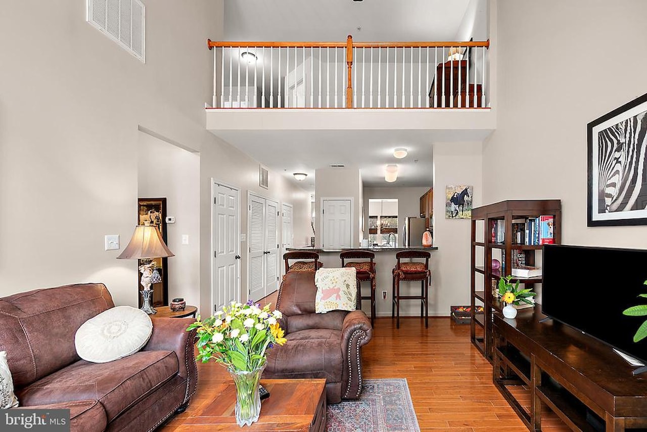  Real Estate for Sale - 508 Sunlight Ln #2 in Berlin Photo 9
