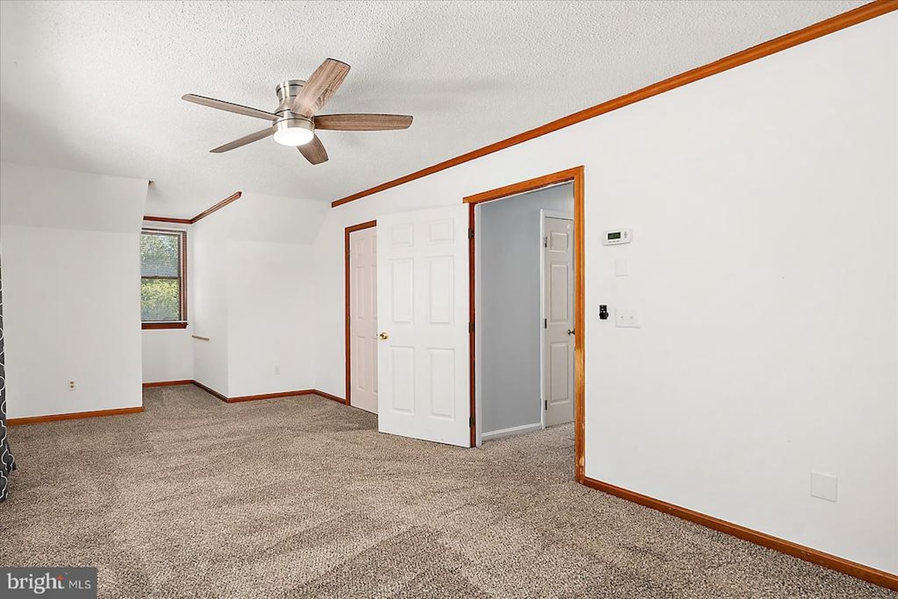  Real Estate for Sale - 12912 Pine St in Ocean City Photo 32