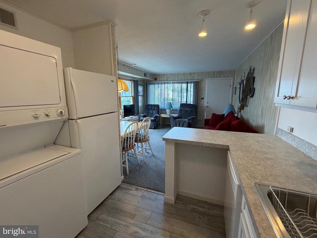 Sea Loft Real Estate for Sale - 8 121st St #106A in Ocean City Photo 9