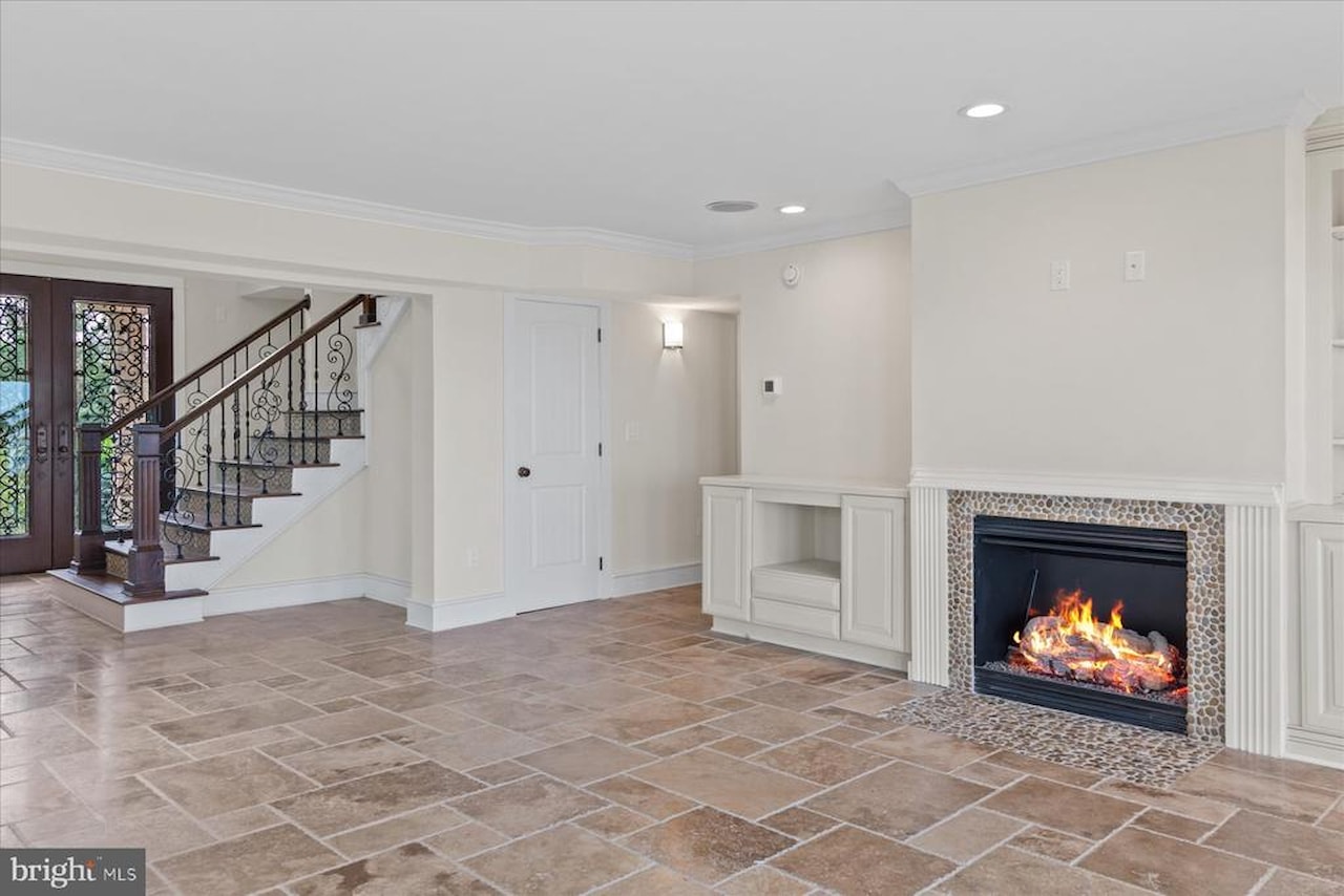  Real Estate for Sale - 36 Leigh Dr in Ocean Pines Photo 13