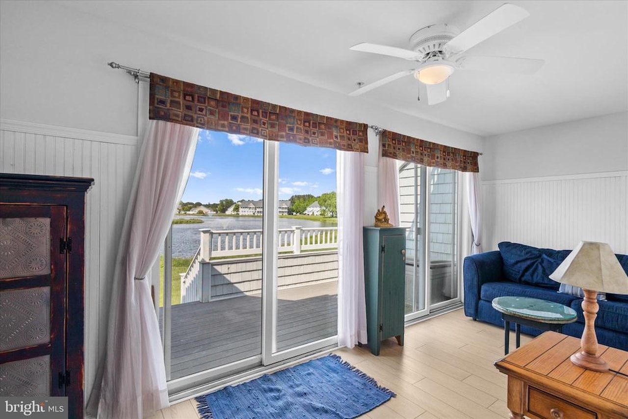 Ocean Village At Old Real Estate for Sale - 9717-3 Village Ln #9709C in Ocean City Photo 7