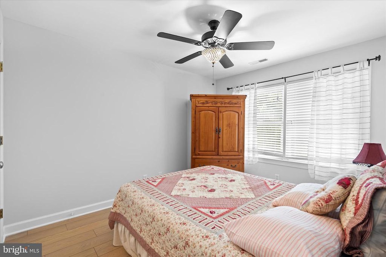 Ocean Village At Old Real Estate for Sale - 9717-3 Village Ln #9709C in Ocean City Photo 18