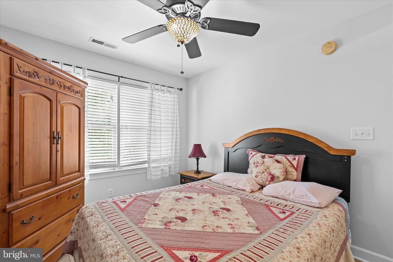 Ocean Village At Old Real Estate for Sale - 9717-3 Village Ln #9709C in Ocean City Photo 19