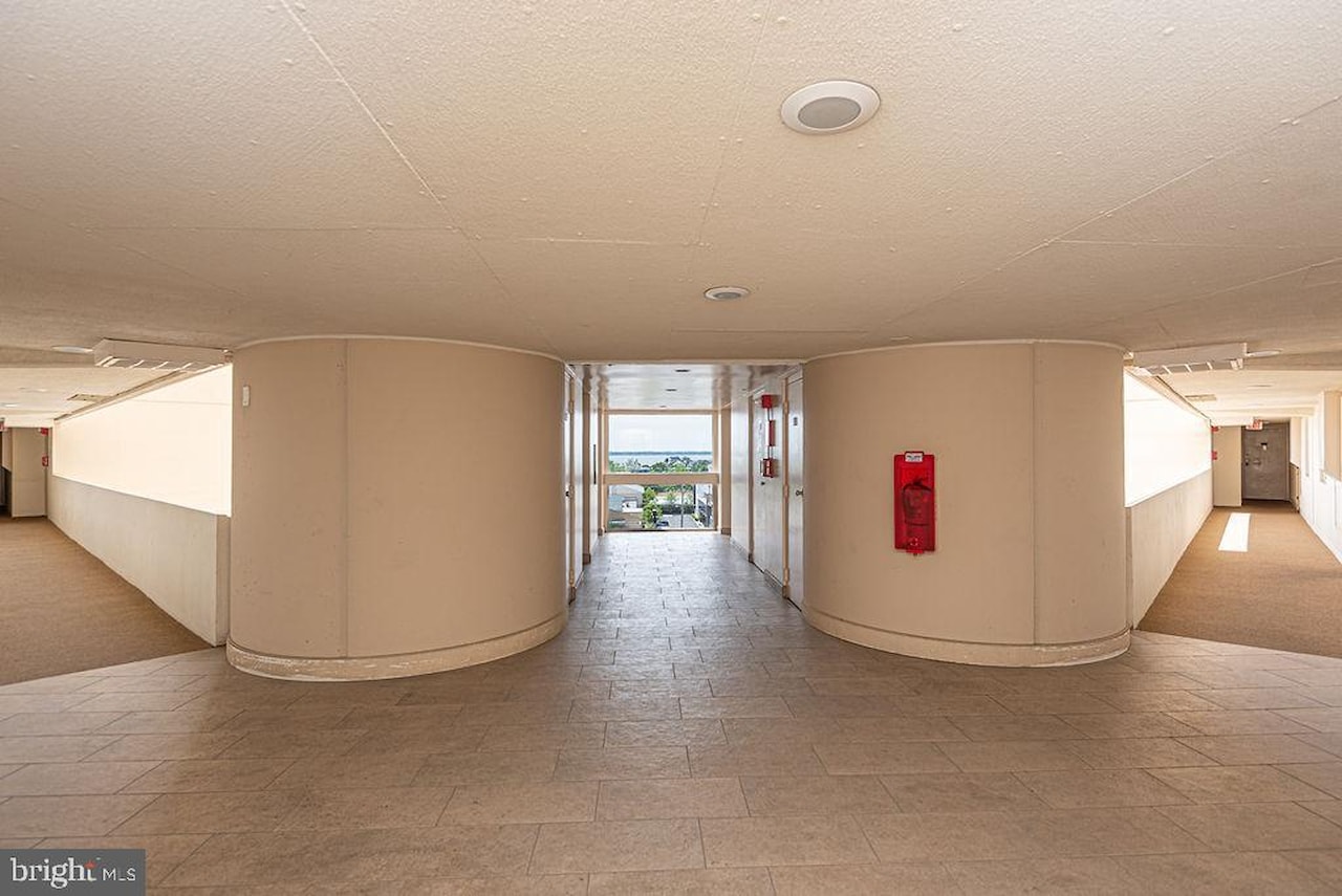 Atlantis Real Estate for Sale - 10300 Coastal Hwy #506 in Ocean City Photo 4