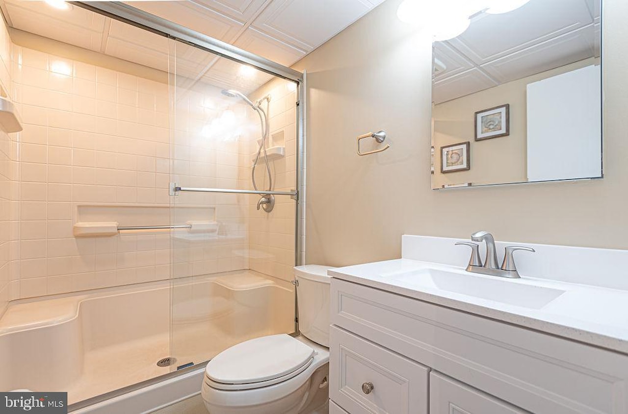 Atlantis Real Estate for Sale - 10300 Coastal Hwy #506 in Ocean City Photo 24