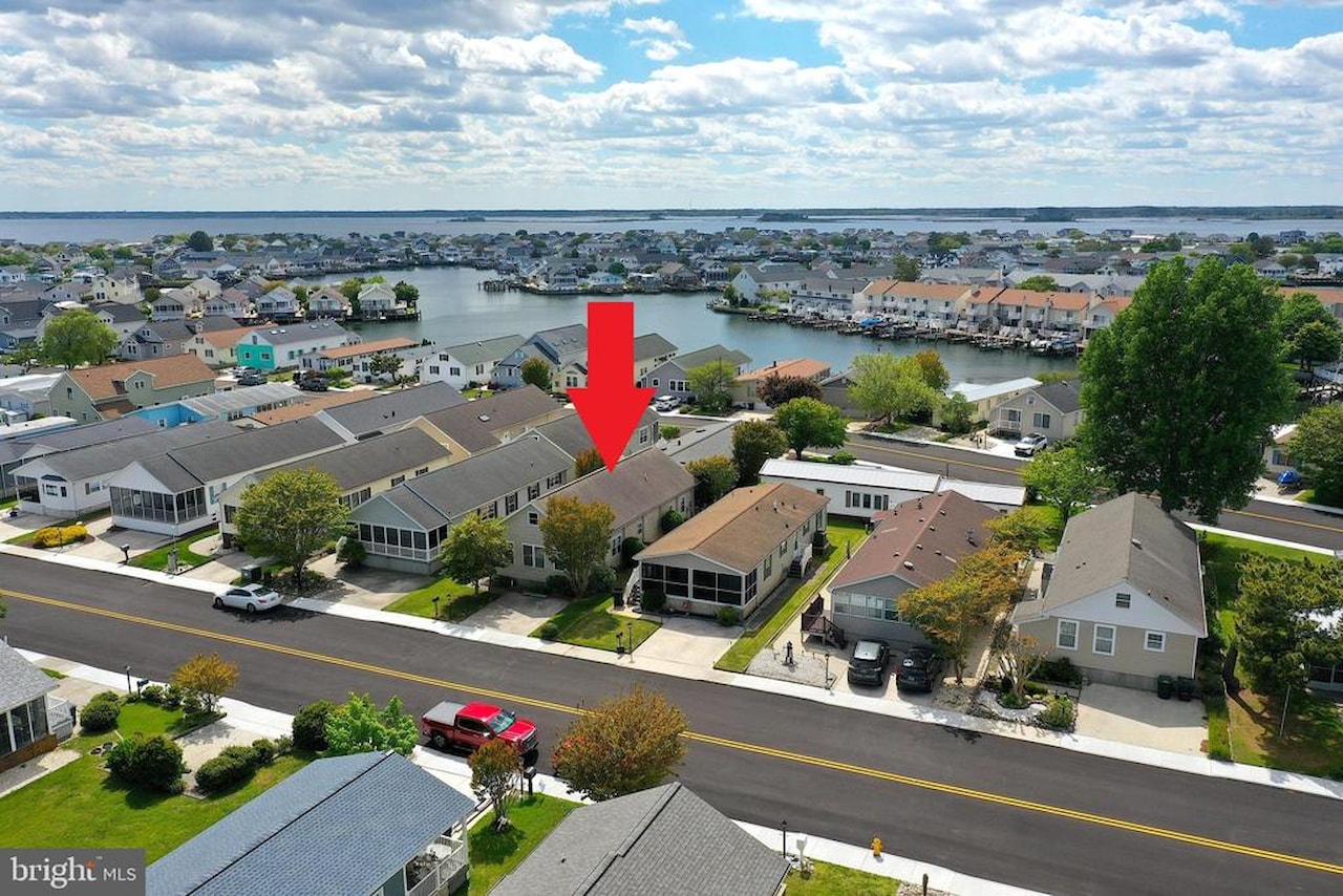  Real Estate for Sale - 13329 Nantucket Rd in Ocean City