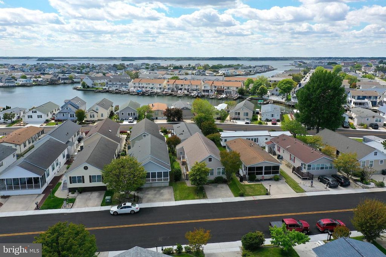  Real Estate for Sale - 13329 Nantucket Rd in Ocean City Photo 40