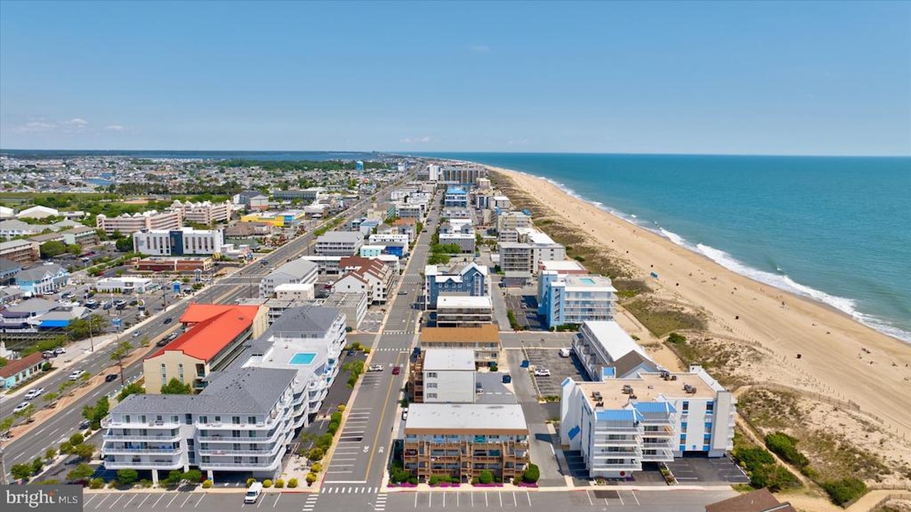 Ocean Break Real Estate for Sale - 12101 Assawoman Dr #107 in Ocean City Photo 4