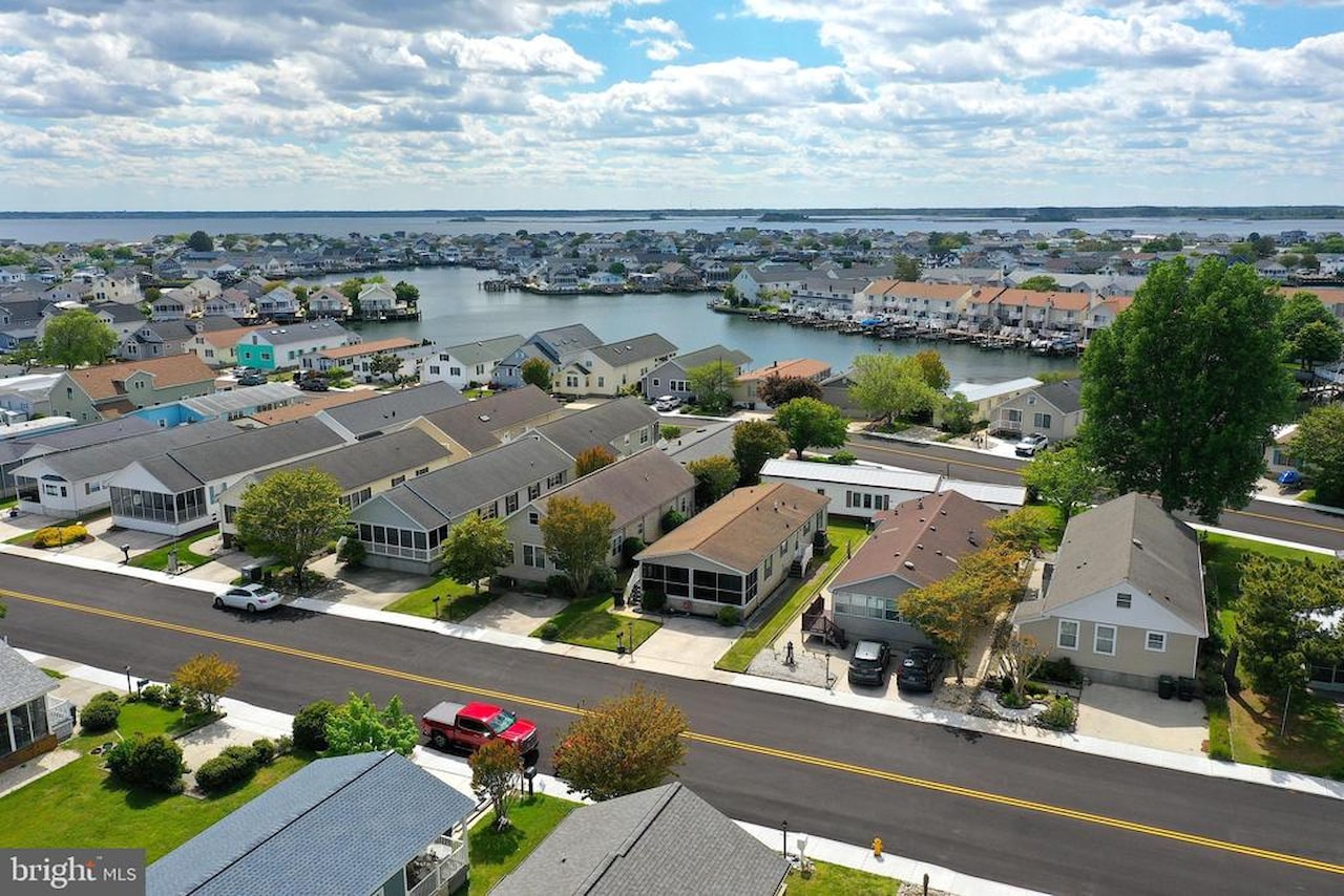  Real Estate for Sale - 13329 Nantucket Rd in Ocean City Photo 48
