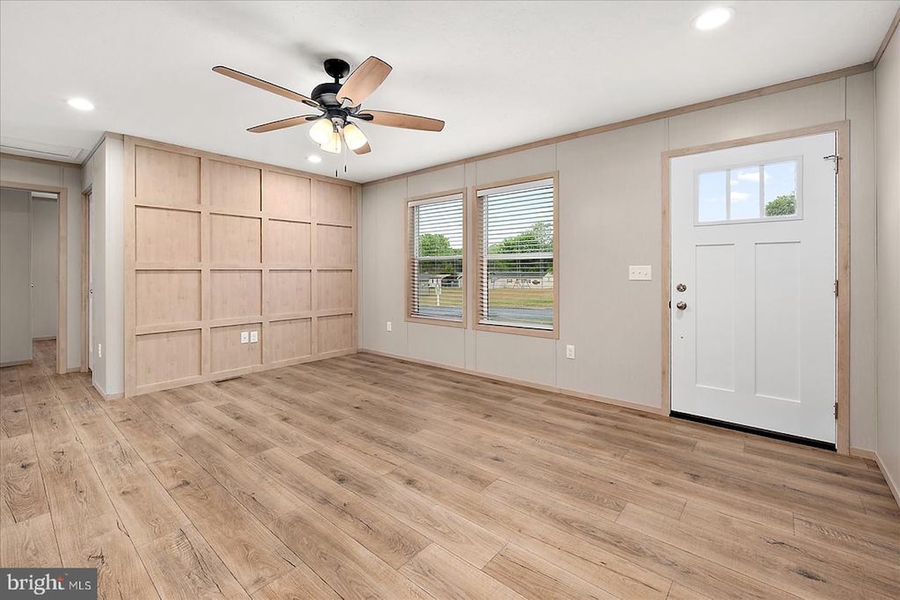  Real Estate for Sale - 10323 Henry Rd #24B in Berlin Photo 9