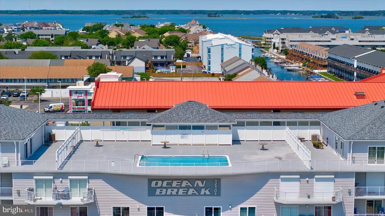 Ocean Break Real Estate for Sale - 12101 Assawoman Dr #107 in Ocean City Photo 6