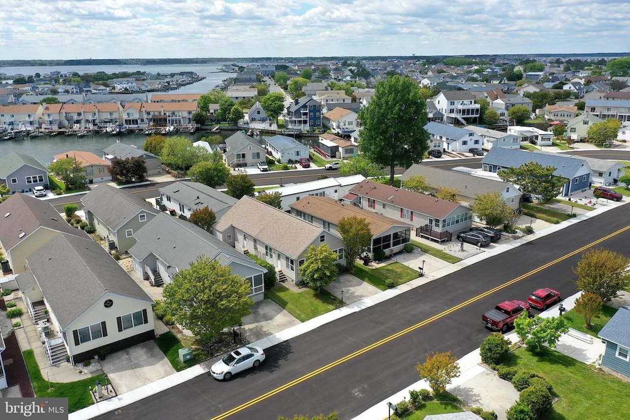  Real Estate for Sale - 13329 Nantucket Rd in Ocean City Photo 39