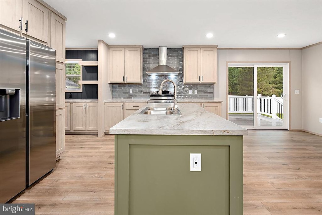  Real Estate for Sale - 10323 Henry Rd #24B in Berlin Photo 15