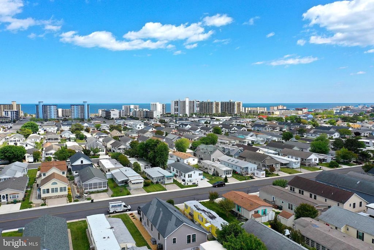  Real Estate for Sale - 13329 Nantucket Rd in Ocean City Photo 52