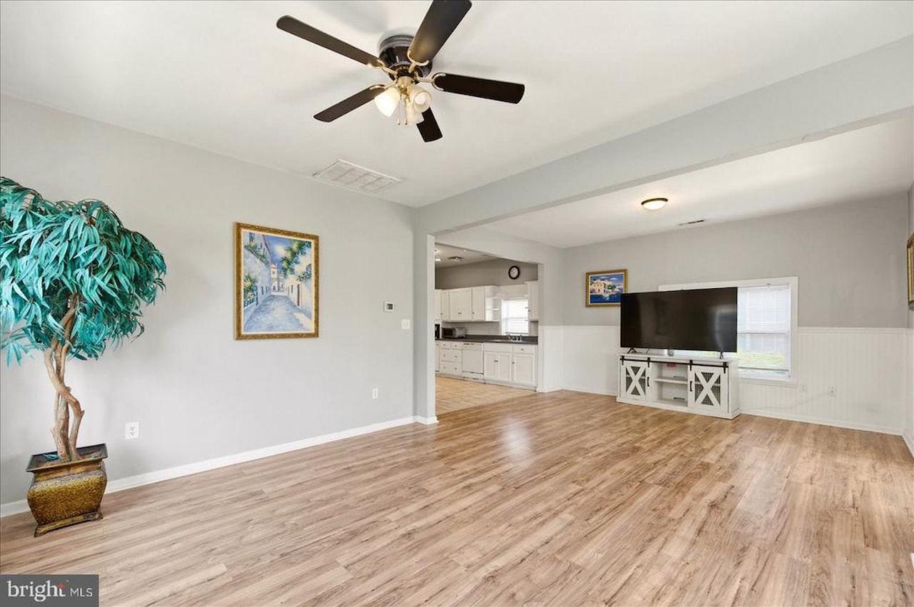  Real Estate for Sale - 13329 Nantucket Rd in Ocean City Photo 7