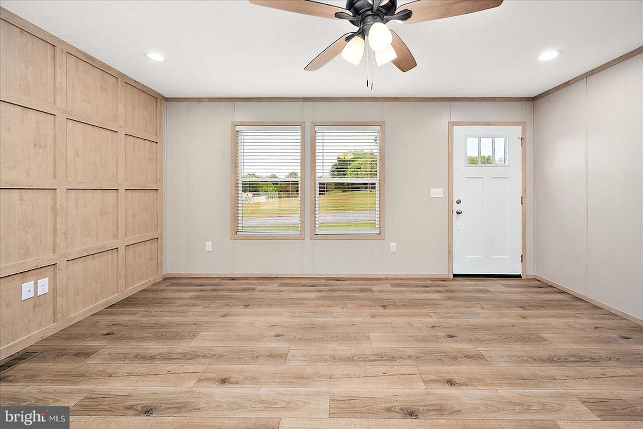  Real Estate for Sale - 10323 Henry Rd #24B in Berlin Photo 8