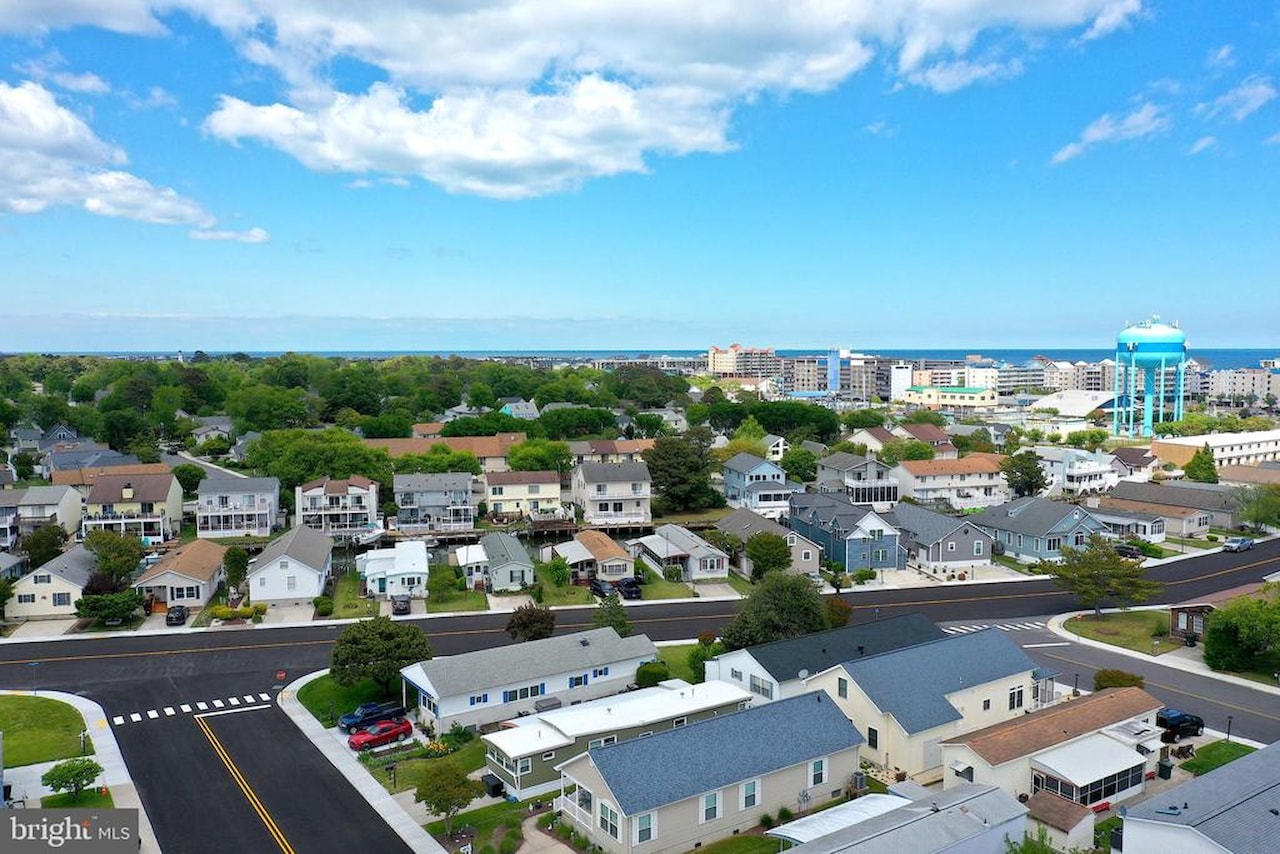  Real Estate for Sale - 13329 Nantucket Rd in Ocean City Photo 54
