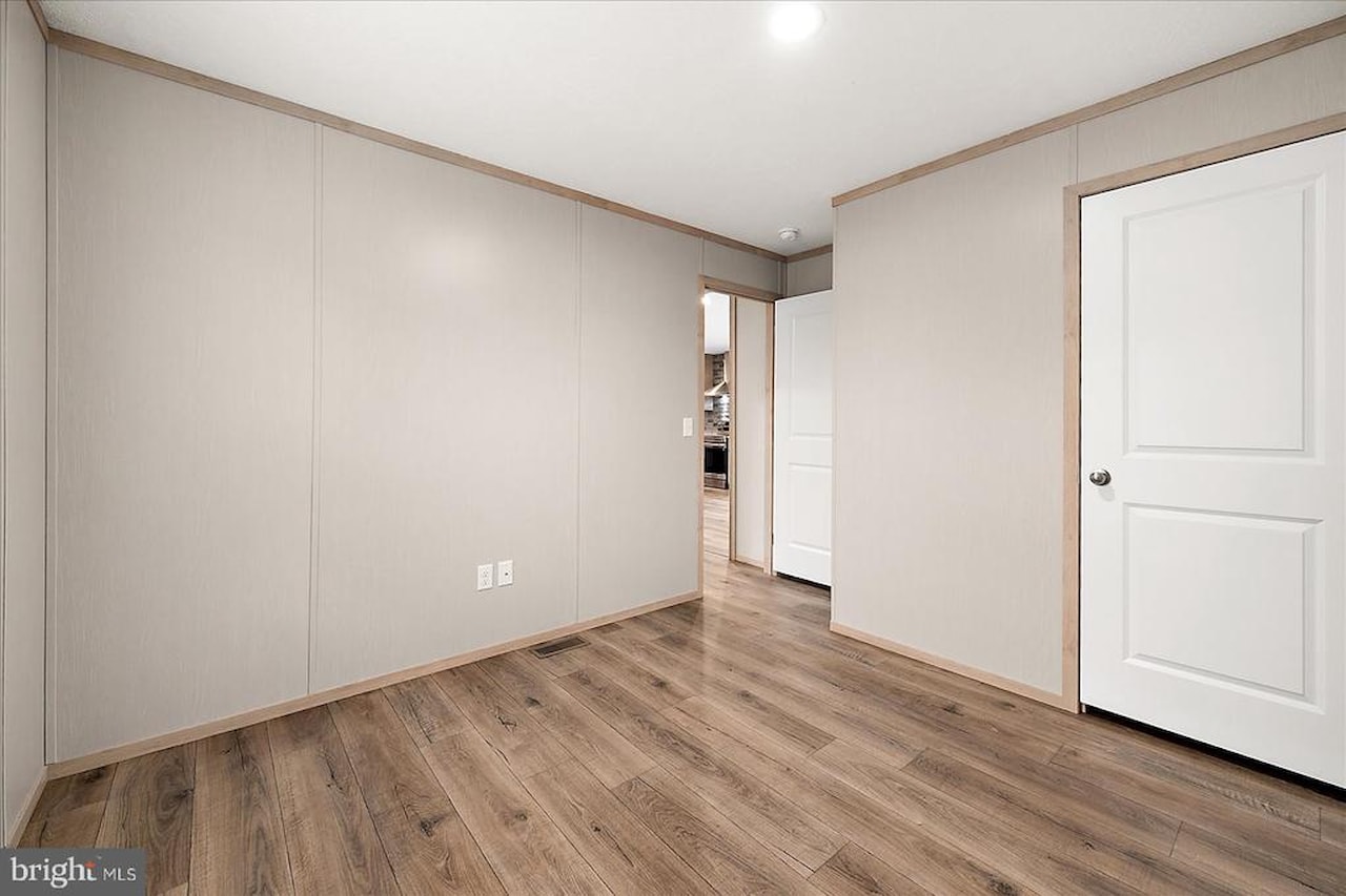  Real Estate for Sale - 10323 Henry Rd #24B in Berlin Photo 36