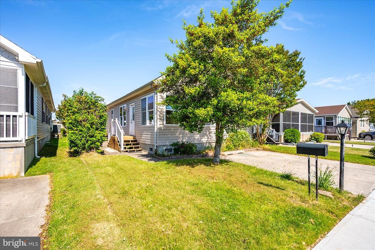  Real Estate for Sale - 13329 Nantucket Rd in Ocean City Photo 47
