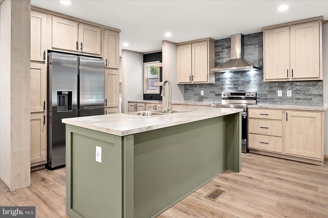  Real Estate for Sale - 10323 Henry Rd #24B in Berlin Photo 16
